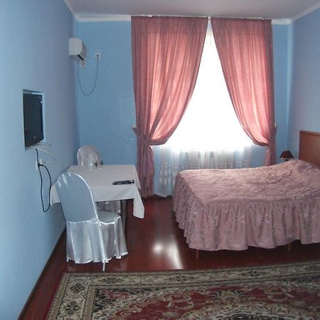 Hotel "Arai" אקטוב מראה חיצוני תמונה