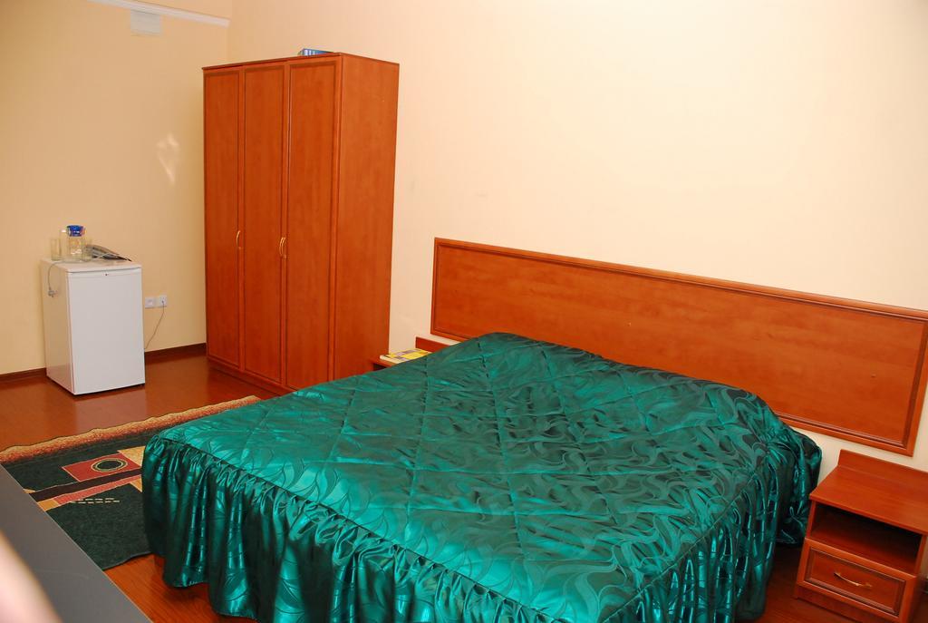 Hotel "Arai" אקטוב מראה חיצוני תמונה